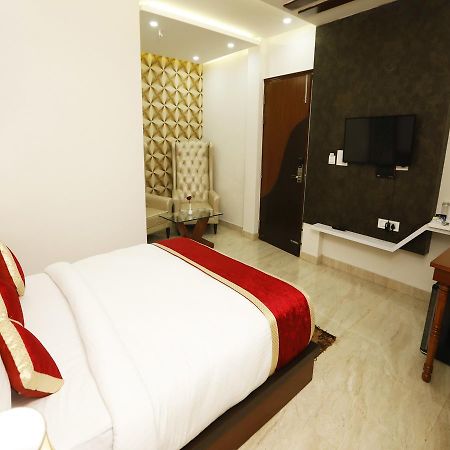 Hotel Mgm Residency Delhi  Buitenkant foto